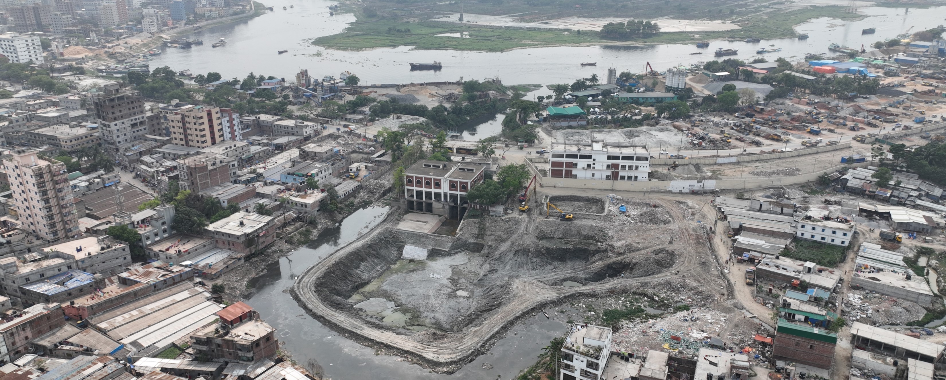 Plastic waste in cities